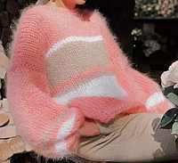 Мохеровий светер жіночий