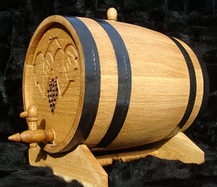 Дубові бочки для вина і коньяку (чорний метал)