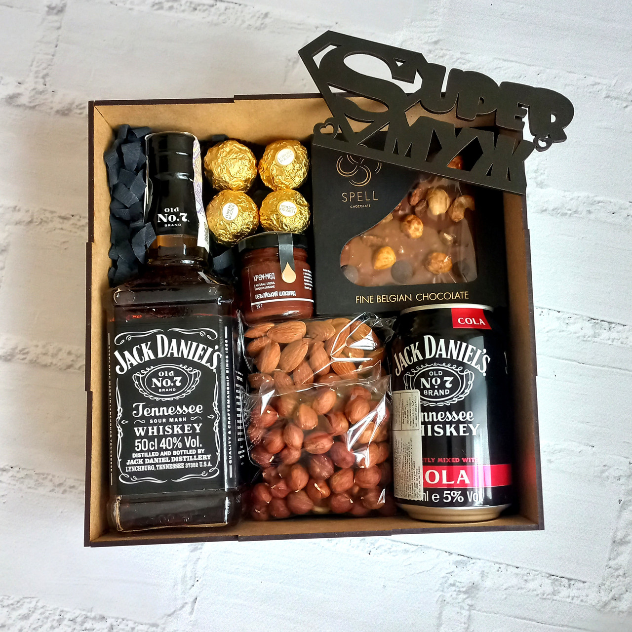 Чоловічий бокс з Jack Daniel's