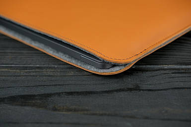 Шкіряний чохол для MacBook Air 13" (2018-2021) Дизайн №2 з повстю, шкіра Grand, колір Бруштин