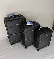 Комплект чемоданов отличного качества Kaiman(возможна продажа поштучно-отдельно),