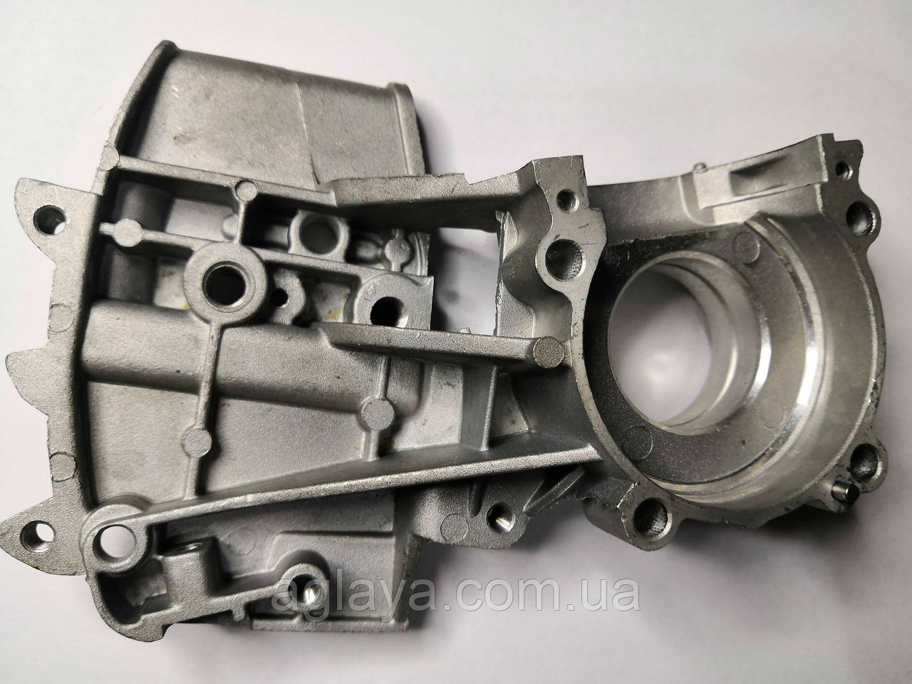 Корпус картера на бензопилу FA-38S, фото 1