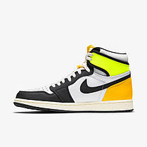 Кросівки Nike Air Jordan 1 Retro High White Black Volt University Gold, фото 3
