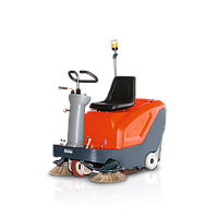 Подметальная машина Hako Sweepmaster B800 R