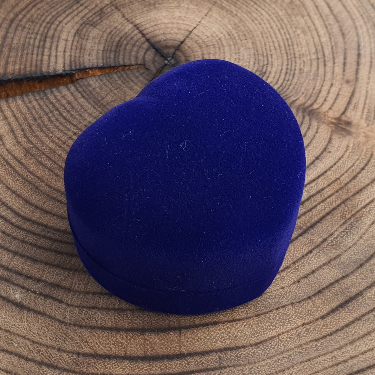 Футляр Серце для каблучки сережок 740139 синій оксамит розмір 5х3.5 см, фото 1