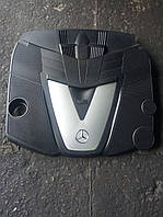 Декоративная крышка двигателя на Mercedes ML164 3.0 642