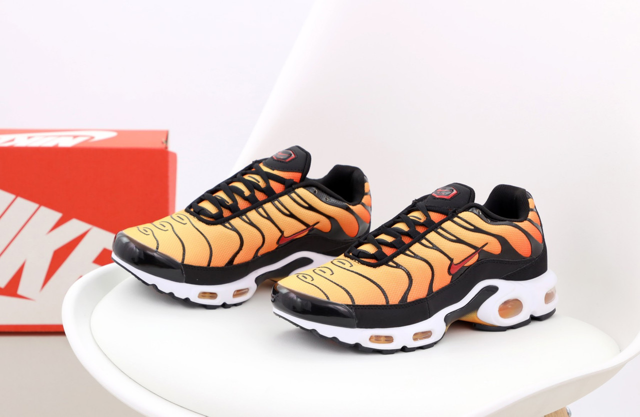 Чоловічі Кросівки Nike Air Max Tn+