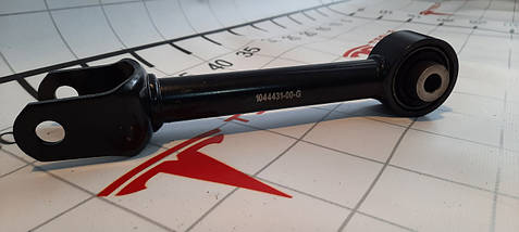 1044431-00-G Важіль задній нижній поперечний Tesla Model 3 (104443100G), фото 2