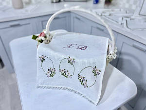 Великодня серветка ля корзини з вишивкою лляна 35*67 см RKVV038-35