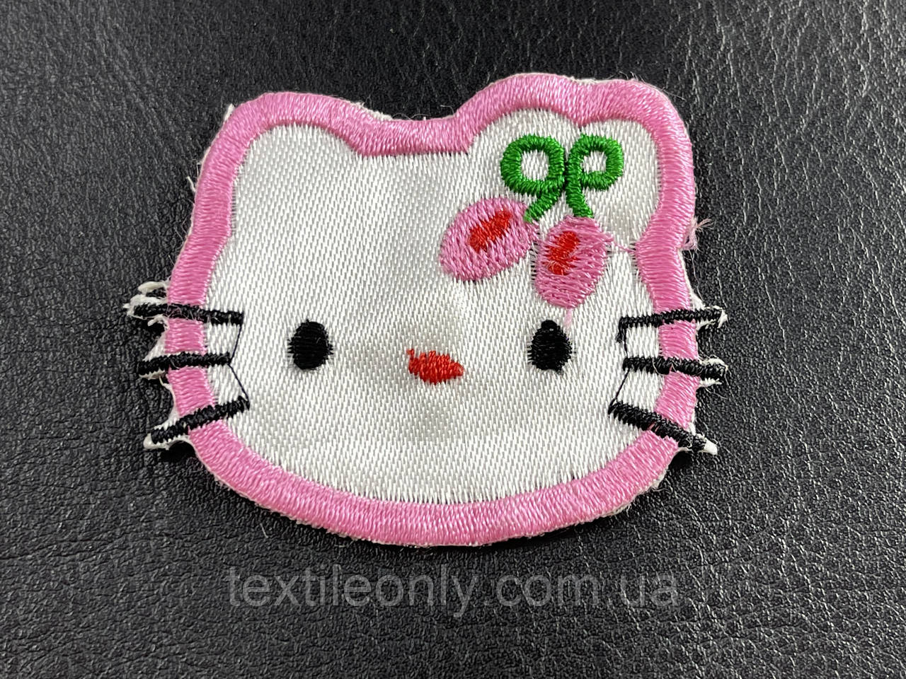 Нашивка Кітті/kitty рожевий 55х45 мм