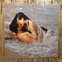Панно на стену ванной / Керамическая фотоплитка Поцелуй