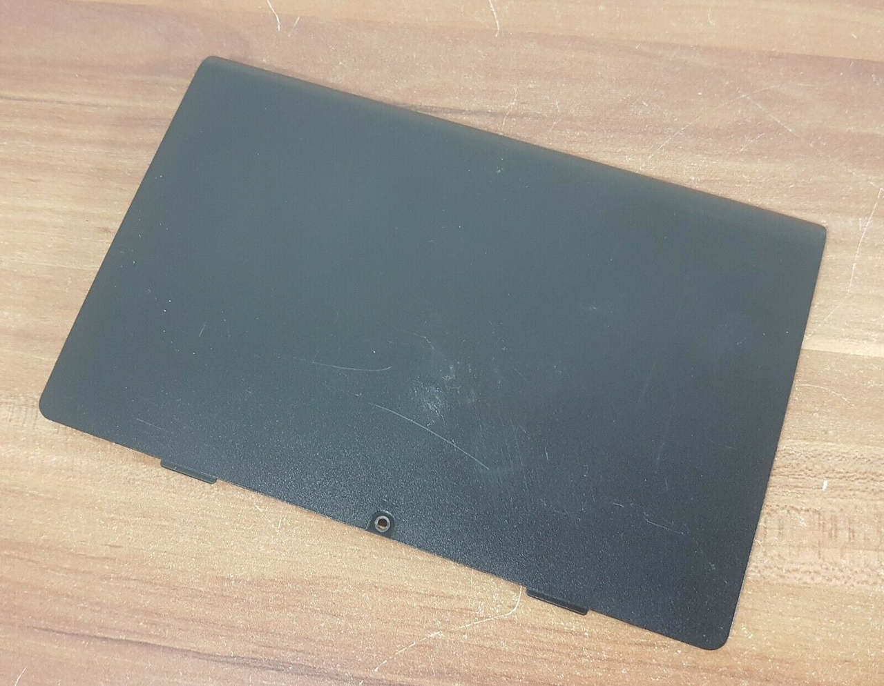 Sony VAIO VPCEC PCG-91111M Корпус E2 (Сервісний люк до HDD) б/у