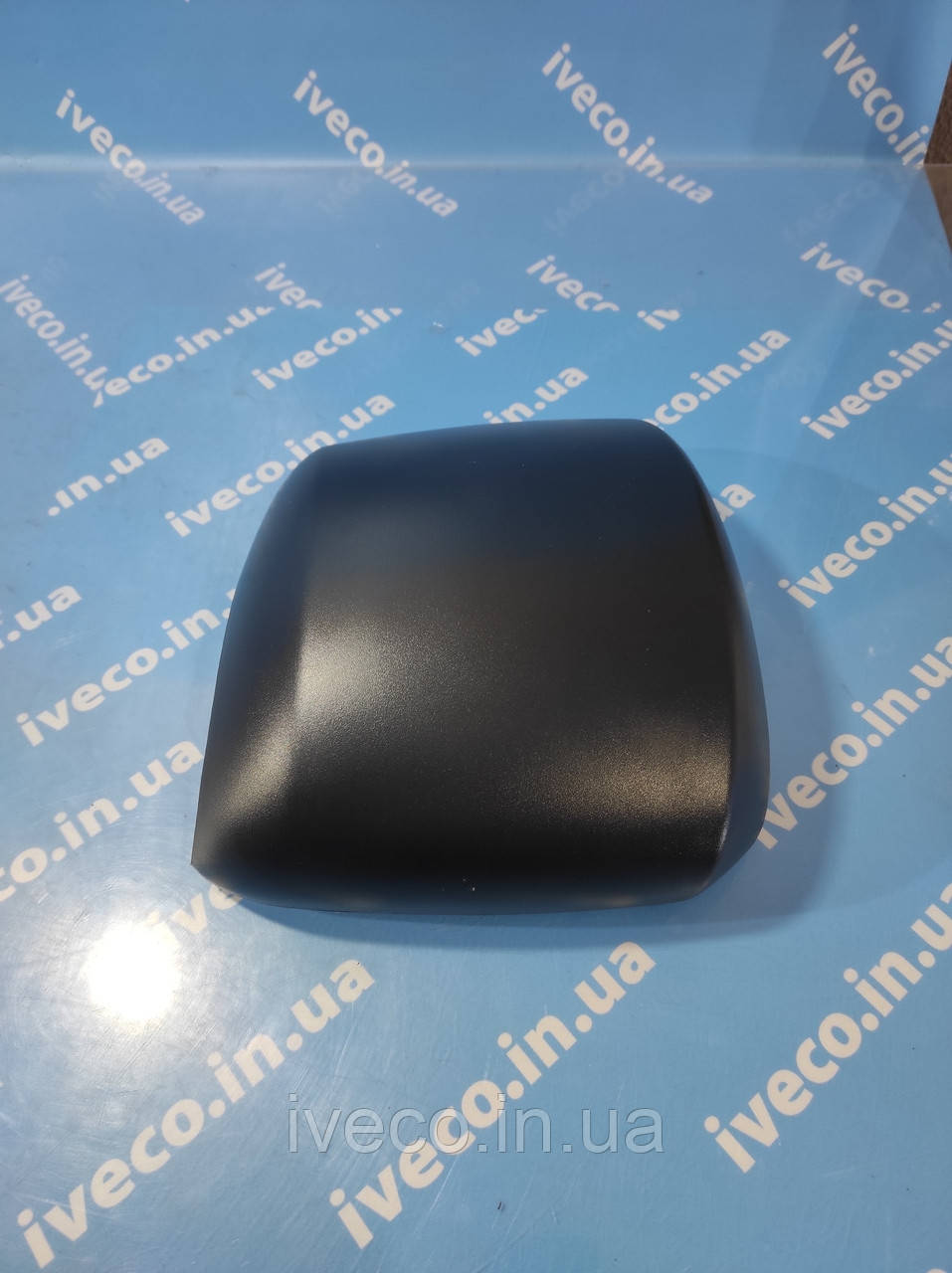 Кришка дзеркала лівого малого Iveco Stralis Trakker Івеко Євро 5 504158974 504158976 ZL13-59-018L