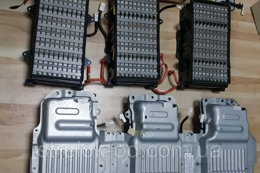 Обслуговування та ремонт високовольтних батарей гібридних автомобілів Toiota, Lexus, Ford ітд, фото 1