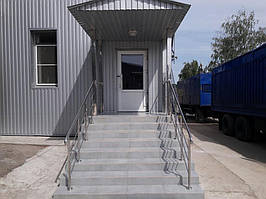 В компании Инвестпром групп вы можете купить перила для лестниц из металла.  пгт. Великий Бурлук, Харьковская область. 2