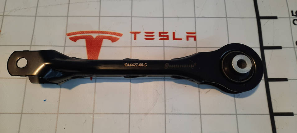 1044427-00-C Важіль задній верхній поздовжній Tesla Model 3 (104442700C), фото 1