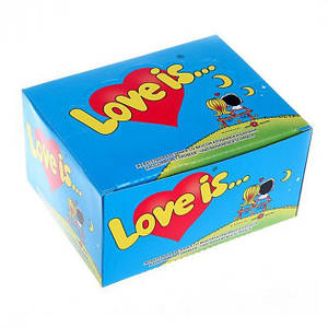Блок жуйок " Love is...Банан-Полуниця.Блок жуйок 100 шт .Упаковка з Лав. Подарунок на день закоханих