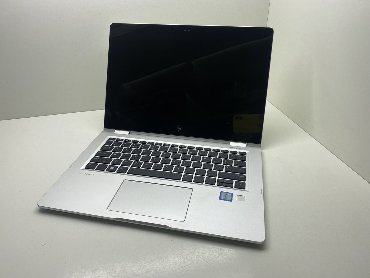 Ноутбук 2 в 1 трансформер HP ELITEBOOK X360 1030 G2