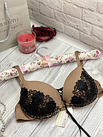Бюстгальтер Intimissimi 75В, Італія