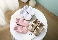 Детские туфельки-пинетки для малышей на первые шаги