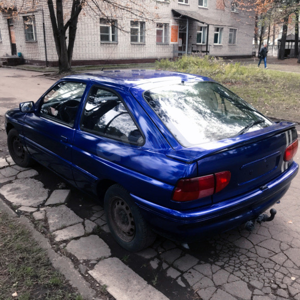 Разборка б/у запчасти Ford Escort MK V Форд Эскорт МК 5, 1.6 бензин, механика 1991 г.в. - фото 2 - id-p1570680584