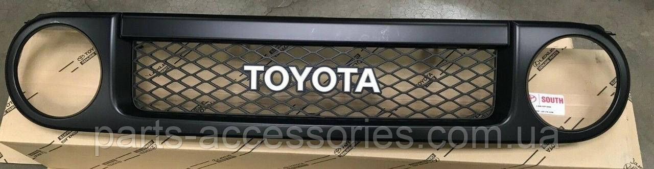 Toyota FJ Cruiser 2007-2014 Решітка радіатора Нова Оригінал