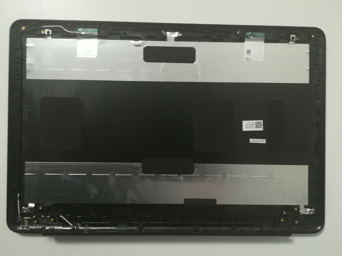 Dell Inspiron 15 5567 Корпус A (кришка матриці) бу