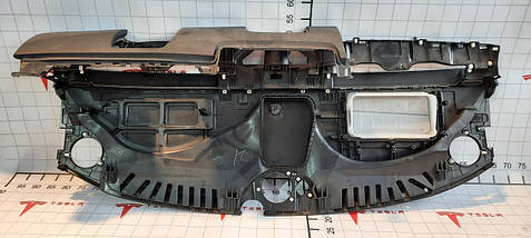 1083401-80-J Пластиковий каркас інструментальної панелі (торпедо) Tesla Model 3 (101118400I), фото 4