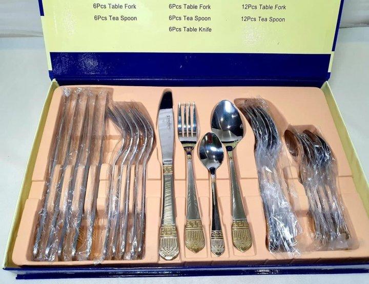Набір столового приладдя на 6 персон 24 предмети з неіржавкої сталі