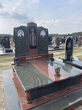 Сімейний пам'ятник із закритим квітником на могилу для двох 2600*2600