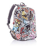 Рюкзак міський XD Design Bobby Soft&apos;&apos; Graffiti (P705.868), фото 2