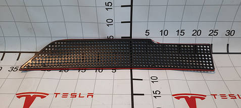 1081600-00 Кришка повітрозабірника Tesla Model 3, фото 3