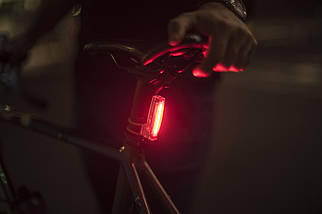 Мигалка для велосипеда передня з акумулятором водостійкий велоліхтар Knog Plus Front 40 Lumens Black USB, фото 5