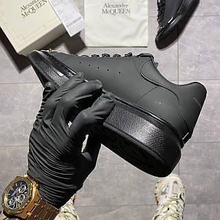 Женские кроссовки Alexander McQueen Total Black Metal, черные