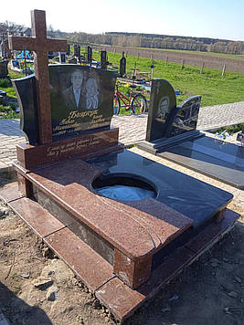 Пам'ятник на двох з лезника та габро 2000*2000