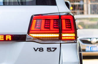 Ліхтарі Toyota Land Cruiser 200 (2016-2021) тюнінг Led оптика (червоні)