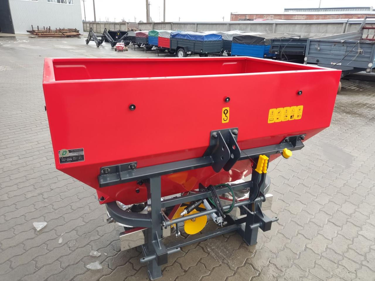 Розкидач міндобрив 1000 кг D-Pol, фото 1