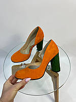 Эксклюзивные женские замшевые туфли закрытые, оранжевые. Туфли на каблуке яркие оранжевые,зеленые
