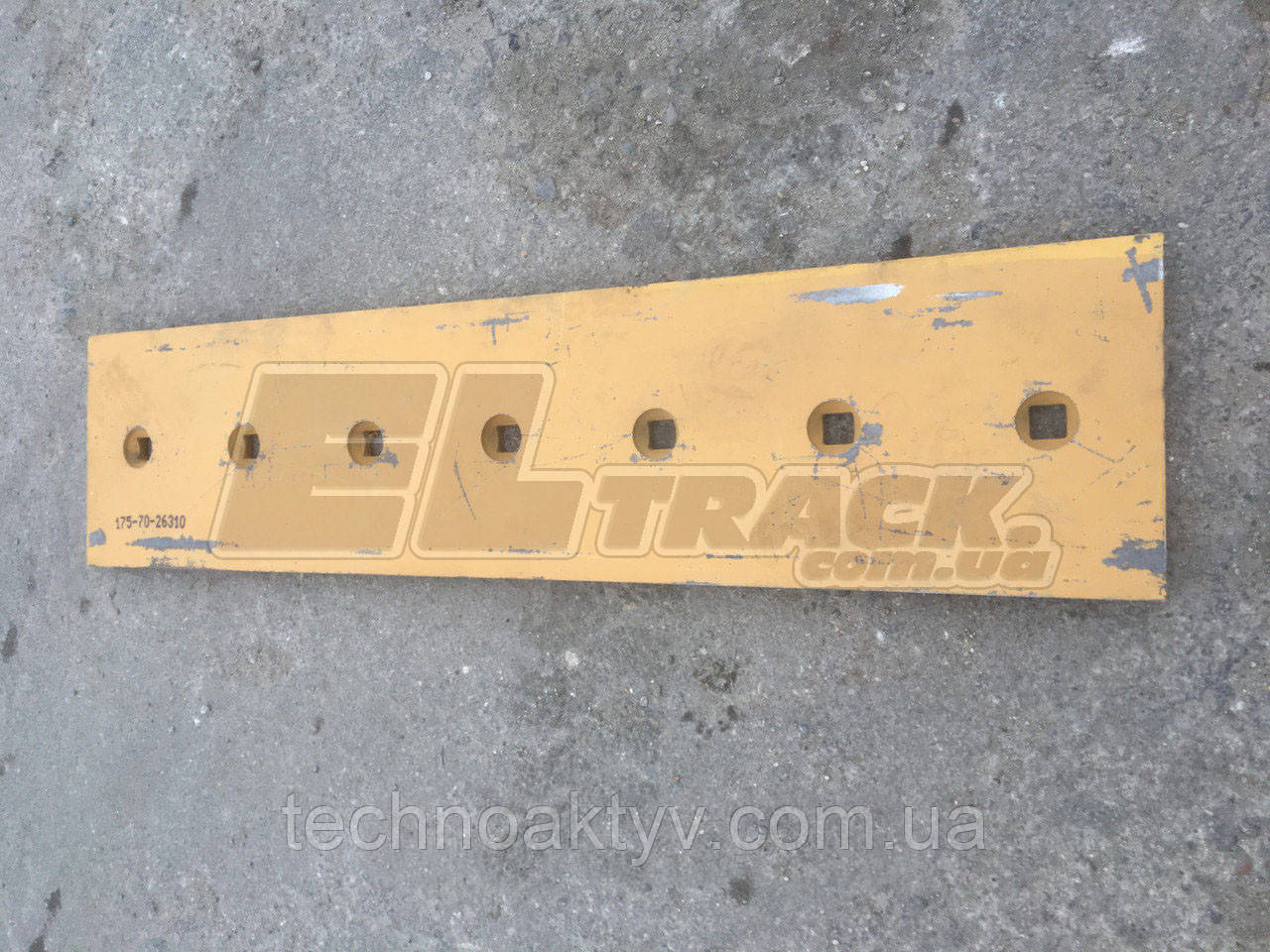 Ніж (ковша/відвалу) Komatsu D155 середній (прямий відвал) 175-70-26310 MTM (Італія)