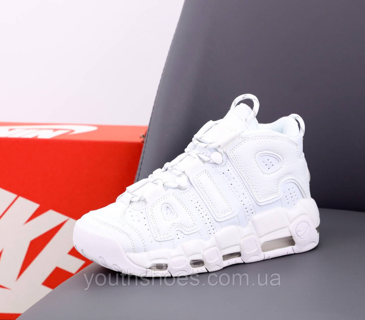 Кросівки чоловічі/жіночі Nike Air More Uptempo Triple White "Білі" р. 44