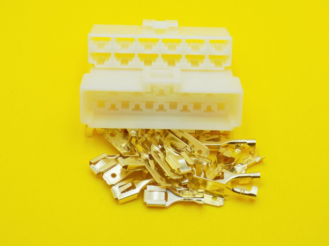 Автомобільний роз'єм DJ7142-6.3-11/21 14pin, фото 1