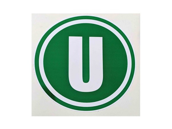 Наклейка на автомобіль зелена U (d=150 мм)
