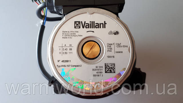 Vaillant Made by Wilo Intec 50 av E. Casella F-18700 Aubigny/Nere Made in EU II 0,4 A 89 W III 0,5 A 111 W Class F 2,6 mJ PN6 230 V 50 Hz TF95 IP44 1909838 19W16 № 4528911 Typ VHSL 15/7 Compact-2 901916 0020197311 401891 000199T 3 Vaillant Made by Wilo Intec 50 av E. Casella F-18700 Aubigny/Nere Made in EU II 0,4 A 89 W III 0,5 A 111 W Class F 2,6 mJ PN6 230 V 50 Hz TF95 IP44 1909838 19W16 № 4528911 Typ VHSL 15/7 Compact-2 901916 0020197311 401891 000199T 3