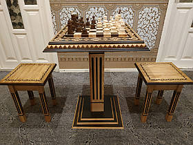Шаховий набір: стіл "Bright Victory", класичні шахи з різьбленням по дереву і дві табуретки. Ручна робота