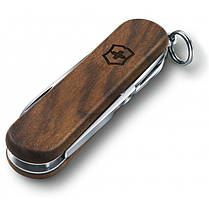 Маленький складний ніж-брелок Victorinox CLASSIC SD WOOD 0.6221.63 с дерев'яними накладками, фото 2