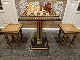 Шаховий стіл "Bright Victory", два табурети і шахи "Battle of Thrones & Knights". Різьба по дереву