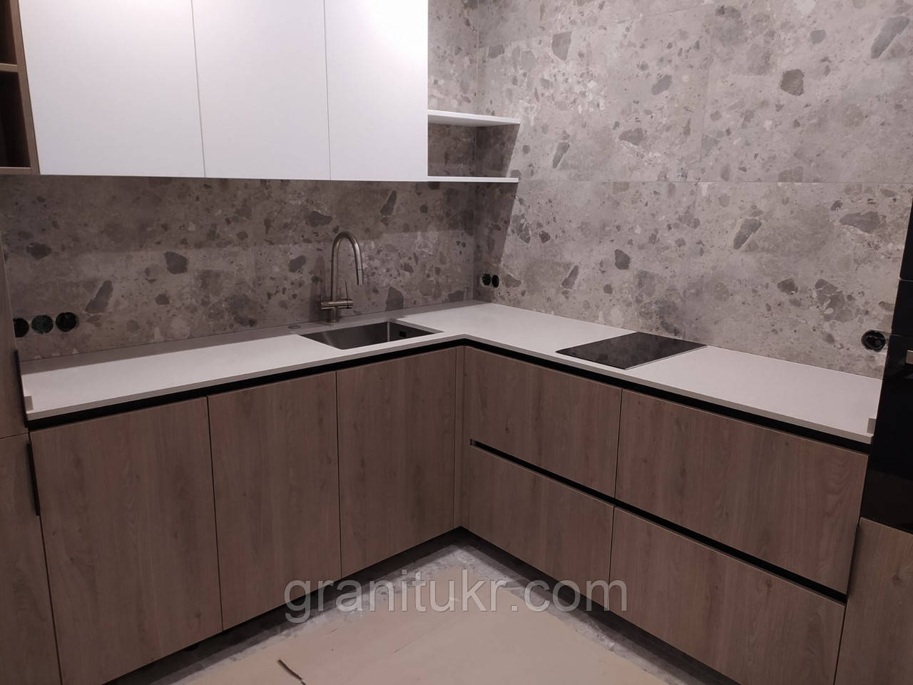 Кухонна стільниця з кварцу, фото 1