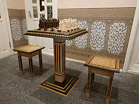 Шаховий набір: стіл "Bright Victory", два табурети і шахи "Лицарі". Різьба по дереву, ручна робота