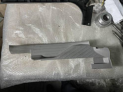 6791747060 Накладка порога задня права внутрішня Toyota Prius V 12-17 б/у