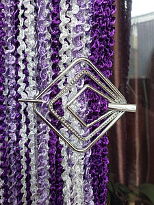 Шпилька для штор ниток квадратна сріблястий глянцевий/матовий з одним рядом каменів міцний пластик